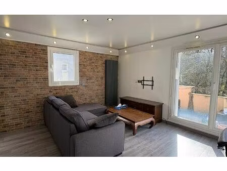 location appartement  m² t-2 à sevran  950 €