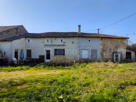 maison en pierres à finir de rénover