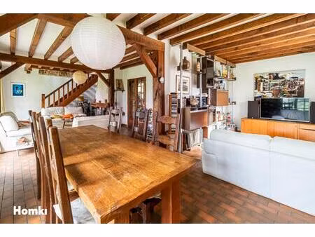 ensemble immobilier de deux maisons au cœur de fay-aux-loges  rue du carrouge