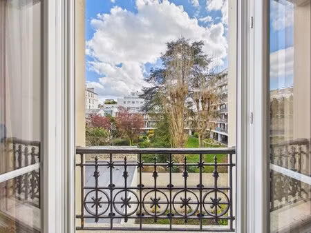 levallois-perret - louise michel / bineau - 2p a rafraichir