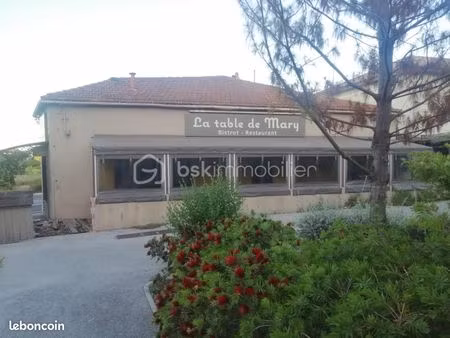 local commercial 129 m²