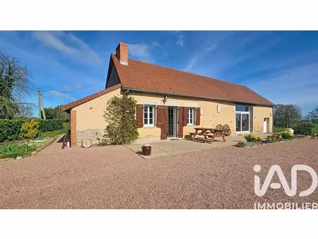 maison traditionnelle à bresnay (03210)
