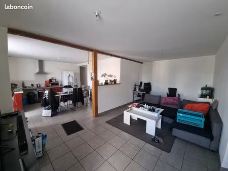 maison à louer sur moulismes