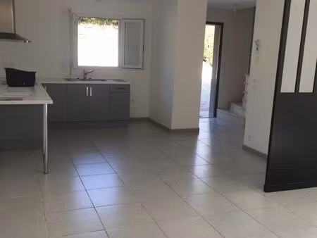 location maison ruelle-sur-touvre