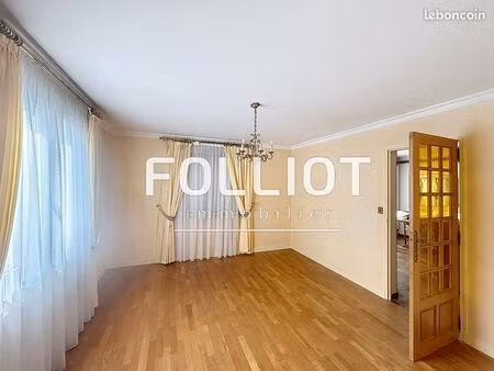 maison 6 pièces 121 m²