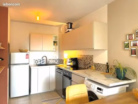 t2 de standing - cosy & nature -proche golf de roquebrune