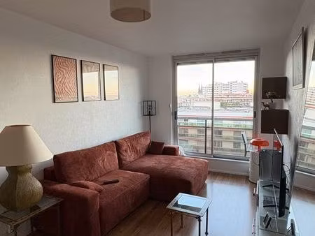 t2 cosy avec balcon et parking sécurisé