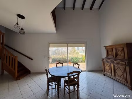 meilleur quartier refait à neuf 4 chambres