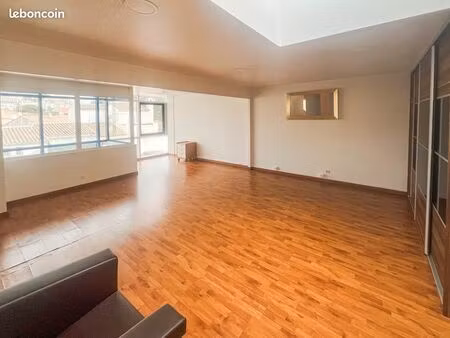 bureaux 140 m² hyères