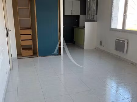 studio 1 pièce 26 m²