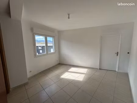 local ou bureau 14 5m2