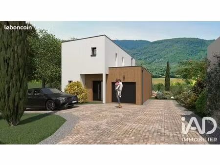 terrain 676 m² charmes-sur-rhône