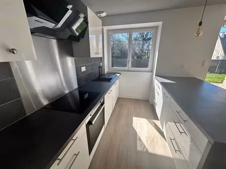 location maison à quimper (29000) : à louer / 172m² quimper