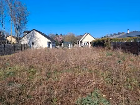 terrain constructible avec certificat d'urbanisme tournes