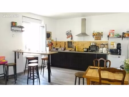 immeuble 10 pièces 260 m²