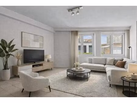 ruim gelijkvloers appartement te koop in centrum knokke