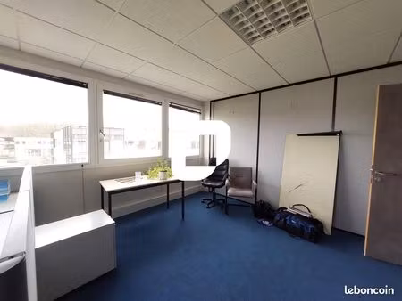 bureau 201 m²