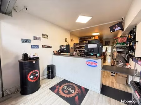 local commercial 77m2