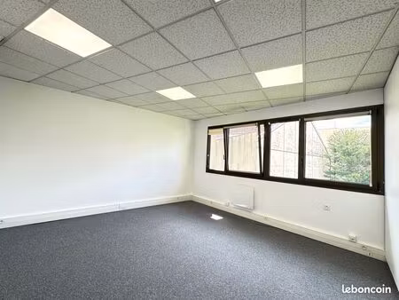 à louer – plateau de bureaux 93 m² – courbevoie marceau