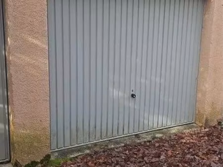 box sain voiture / stockage - 15m2 - presles