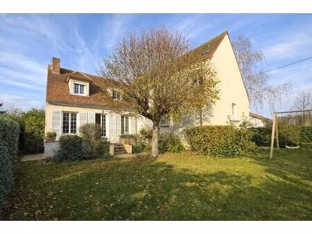 très belle propriété de caractère de 235m² sur 776m² de terrain !