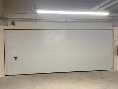 box double loue 280 euros