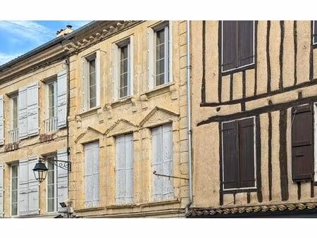immeuble lectoure m² t-2 à vendre  398 000 €