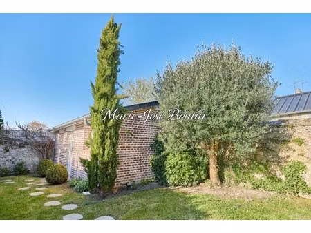 proche de deauville   une maison de campagne a la ville ...