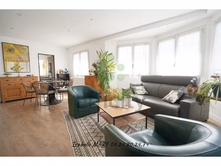 maison 5 pièces - 179 m²