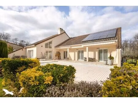 vente maison 7 pièces 255 m² saint-victurnien (87420)