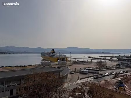 t3 hyper centre   très belle vue mer
