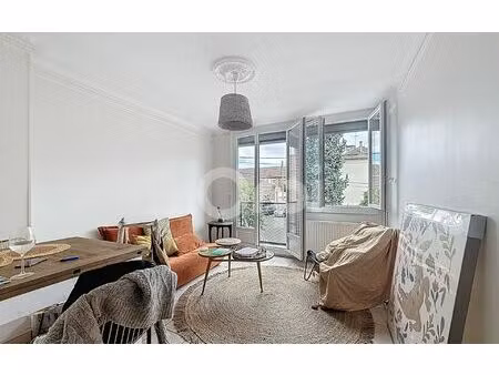 location appartement  m² t-3 à beauvais  645 €