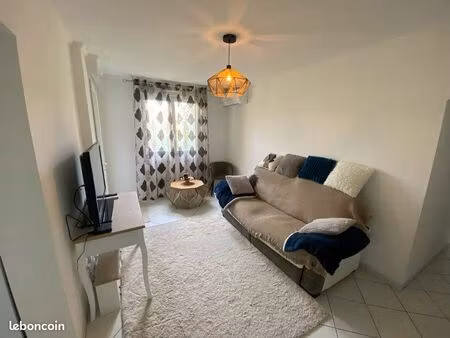 t2 45 m2 + véranda 7m2