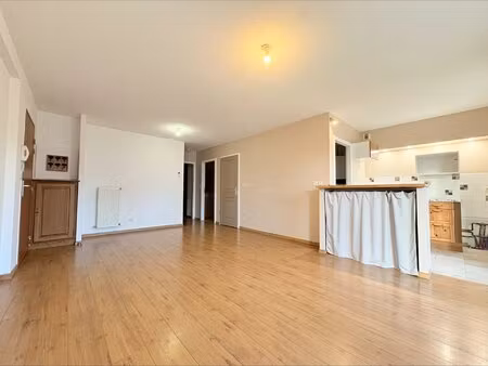 f3 avec terrasse + balcon – garage – secteur calme ogy (57)