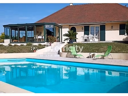 maison 6 pièces - 135 m²