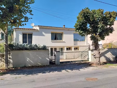 vente maison 7 pièces 123 m² à jonzac (17500)  227 000 €
