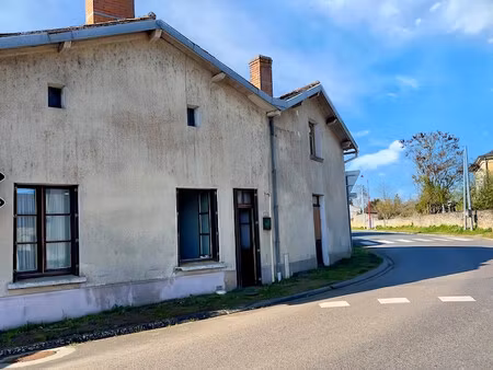 maison à vendre à moncontour (86330) - vienne