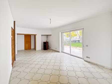 maison 6 pièces - 139 m²