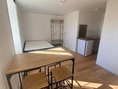 studio meublé 21m² saint nolff