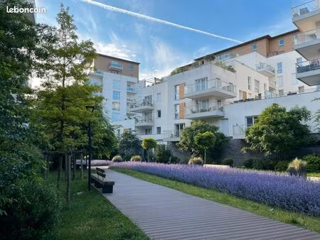 t4 suite parentale  terrasse  2 parkings  balcon