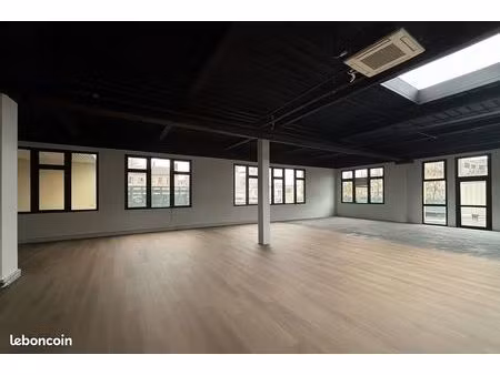 local 420 m² arcueil