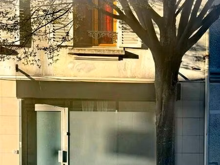 local commercial 30m2 centre ville