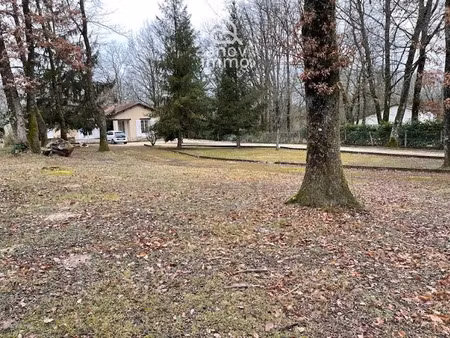 vente terrain à claix (16440)  79 800 €