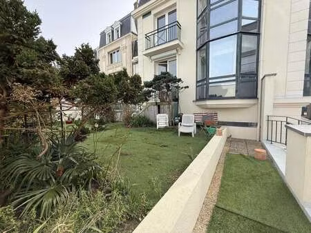 vente appartement 3 pièces viager à dinard (35800) : à vendre 3 pièces viager / 65m² dinar