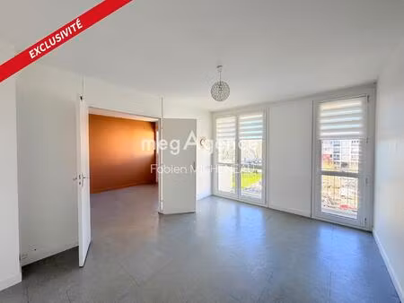 appartement à cholet - 3 pièces - 54m²