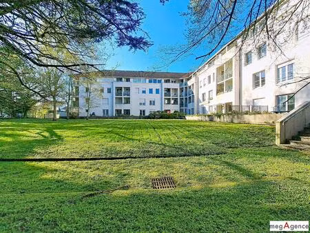 rezé blordière - t3 au dernier étage avec balcon et garage