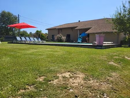 chambre d'hôtes 253 m2 hab 7 chambres 5 800 m2 de terrain