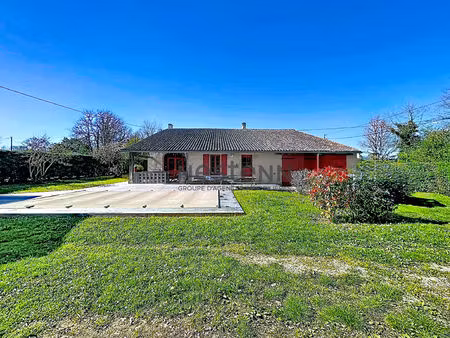 maison à vendre à saint caprais de bordeaux - 6 pièces  grand terrain  piscine