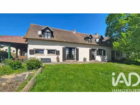 maison à saint-hilaire (03440)