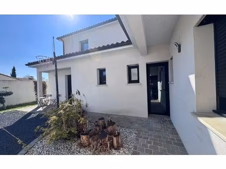 maison saint-mars-du-désert 160 m² t-6 à vendre  428 440 €